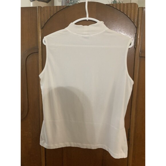 Cutter and Buck   Women’s Beige Turtleneck Sleeveless Blouse. Size Large.  B37 - Picture 2 of 6
